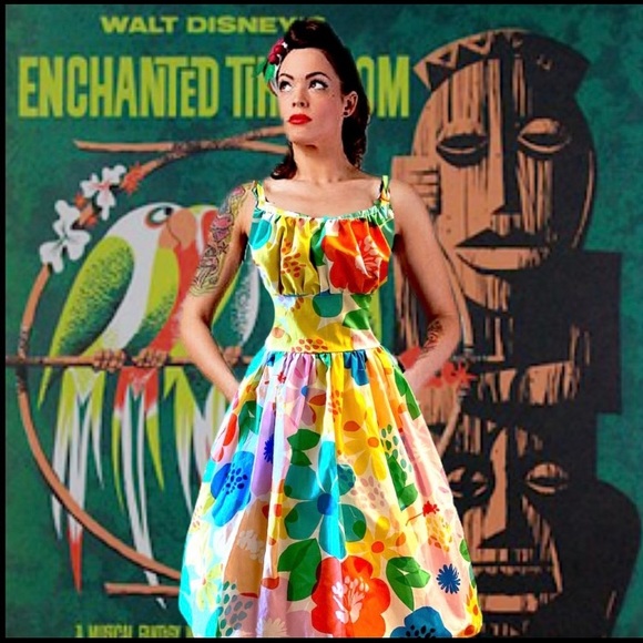 NEW- The Ains & Elke Quinn in Posies! - Picture 3 of 3